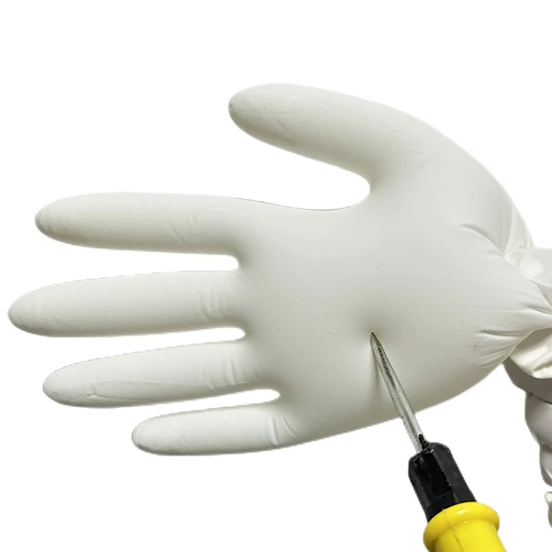 Low Particle Nitrile Gloves